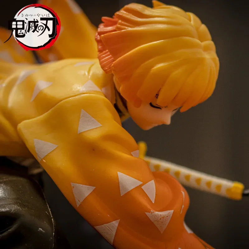 15cm Anime Demon Slayer Action Figure Model Agatsuma Zenitsu